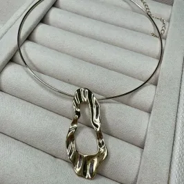 Choker Aro com Pingente Orgânico -Banhado a Ouro 18K