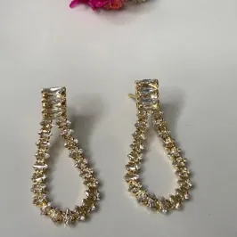 Brinco Gota Riviera Navetes - Banhado a Ouro 18K