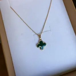 Colar de Trevo Esmaltado Verde  - Banhado a Ouro 18K