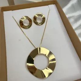 Conjunto Colar e Brinco Círculo Ondulado - Banhado a Ouro 18K