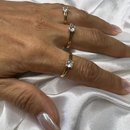 Anel Solitário 4 Garras Zircônia 6mm - Banhado a Ouro 18k