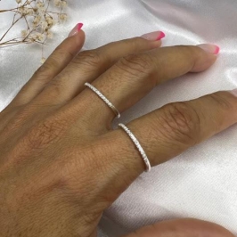 Anel Aparador Cravejado Zircônias Fininho (Und) - Prata 925