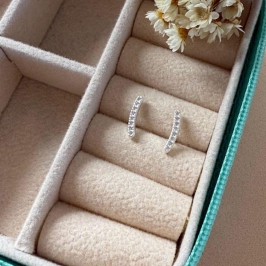 Brinco Ear Cuff Linha Delicado Cravejado Zircônias - Prata 925