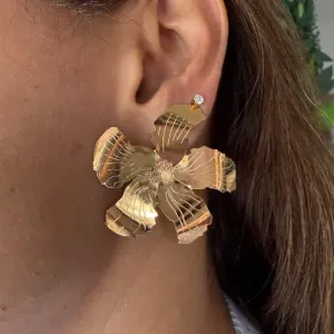 Brinco de Flor Grande com 5 Pétalas - Banhado a Ouro 18K