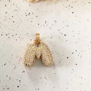 Pingente Letra M Cravejado Zircônias - Banhado a Ouro 18k