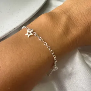 Pulseira Estrela Vazada e Ponto de Luz Zircônias - Prata 925