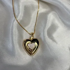 Colar Relicário Pingentes 2 Meninas - Banhado a Ouro 18K