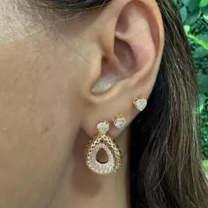 Brinco Gota Trabalhada e Cravejada - Banhado a Ouro 18k