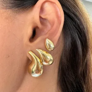 Brinco Vírgula - Banhado a Ouro 18K