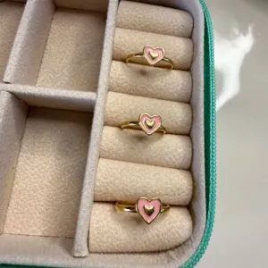 Anel Infantil Coração Esmaltado - Banhado a Ouro 18K