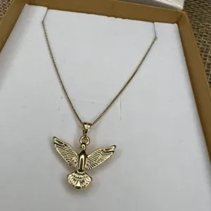 Colar e Pingente Espírito Santo - Banhado a Ouro 18K