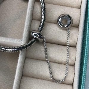 Trava Berloque com Corrente  - Aço Inoxidável