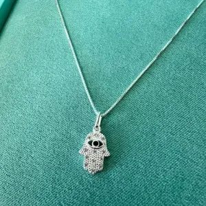 Colar Mão de Fátima Cravejado Microzircônias - Prata925