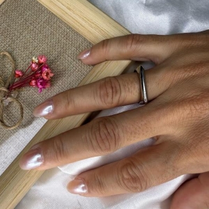 Anel Quadrado Liso  Ajustável - Banhado no Ródio