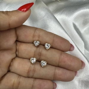 Brinco Coração Zircônia (Par) - Banhado a Ouro 18K