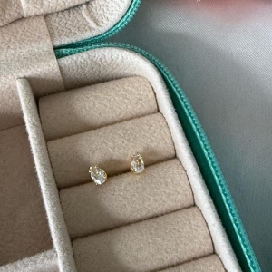 Brinco Gota Infantil 5mm - Banhado a Ouro 18K