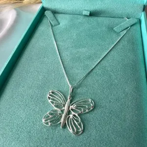 Colar Borboleta Vazada - Prata 925