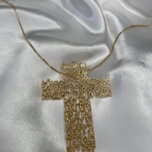 Colar Pingente Cruz Oração Ave Maria - Banhado a Ouro 18K