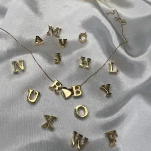 Pingente Letra ou Coração - Banhado a Ouro 18K