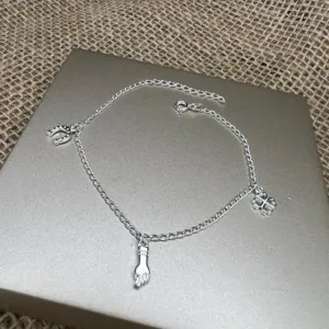 Pulseira Pingentes da Sorte Figa, Trevo e Ferradura - Prata 925