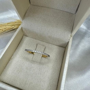 Anel Aparador Fino com Microzirconias - Banhado a Ouro 18K