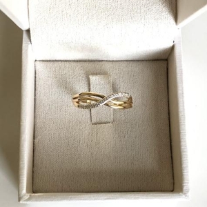 Anel Fios com Cravejado Zircônia - Banhado a Ouro 18K