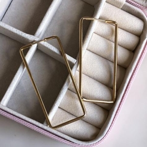 Brinco de Argola Retangular - Banhado a Ouro 18K