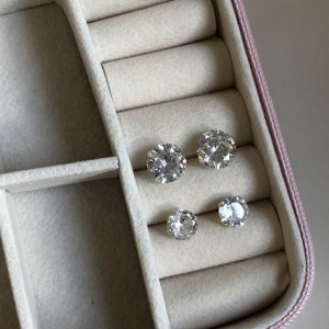 Brinco Zircônia Redonda 7mm - Prata 925