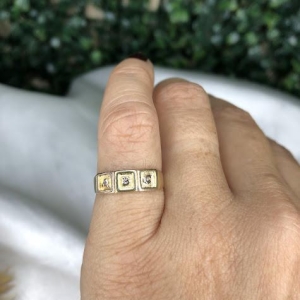 Anel ABC Plaquinhas Quadradas - Banhado a Ouro 18K