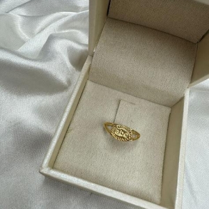 Anel ABC Plaquinha Redonda - Banhado a Ouro 18K