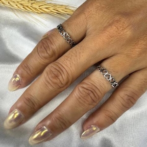 Anel Elo Corações Vazados (Und) - Prata 925