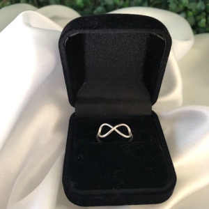 Anel Infinito - Prata 925