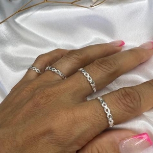 Anel Infinito (Und) - Prata 925