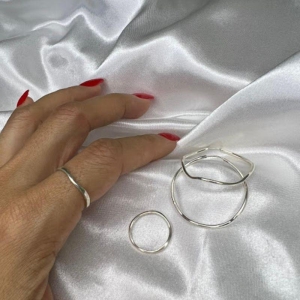 Anel Ondulado e Liso (Und) - Prata 925