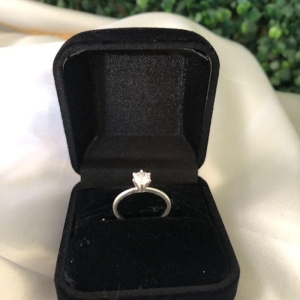 Anel Solitário Zircônia 5mm - Prata 925