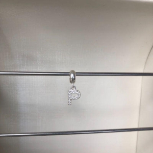 Berloque Letra P Cravejado - Prata 925