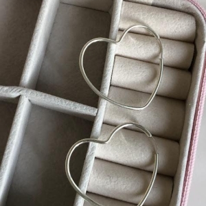 Brinco Argola Coração Média - Prata 925