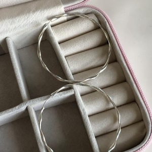 Brinco Argola Torcida Média - Prata 925