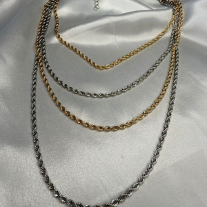 Colar 4 Correntes Fios Baianos e 2 Banhos -