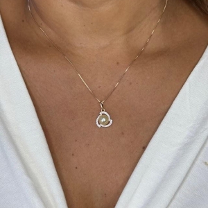 Colar Pingente Pérola Cravejada Zircônias - Banhado a Ouro 18K