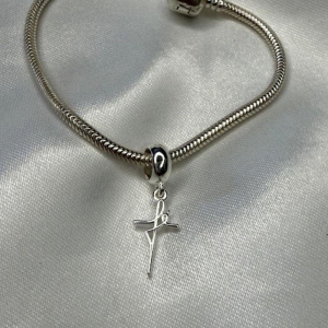 Berloque Fé - Prata 925