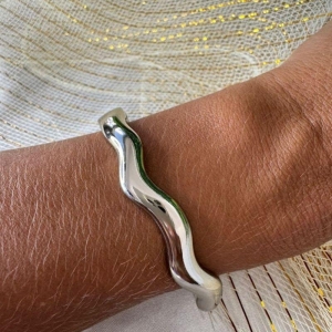 Bracelete Maxi Ondulado - Banhado em Ródio