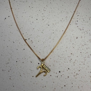 Colar com Pingente Signo de Áries - Banhado a Ouro 18k