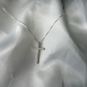 Colar Pingente Crucifixo Cravejado Zircônias - Prata 925