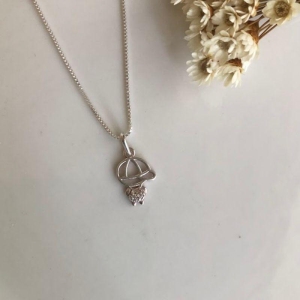 Pingente Menino Cravejado Pequeno - Prata925