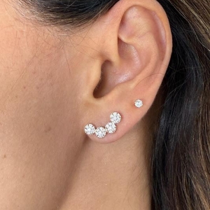 Brinco Ear Cuff Flores Cravejado Zircônias - Banhado a Ouro 18k