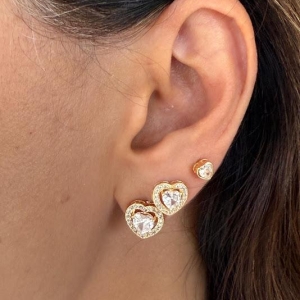 Brinco Coração Cravejado com Ponto de Luz M (Par) - Banhado a Ouro 18k
