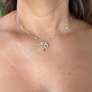 Colar com Árvore da Vida e Ponto de Luz Cravejados Zircônias - Banhado a Ouro 18k