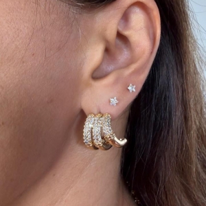 Brinco 3 Garras com Cravejado Zircônias - Banhado a Ouro 18k