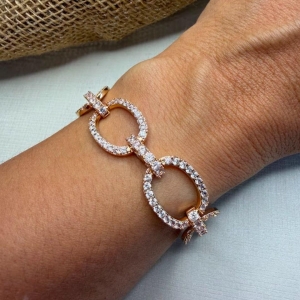 Pulseira com Elos Ovais e Zircônias - Banhado a Ouro 18k
